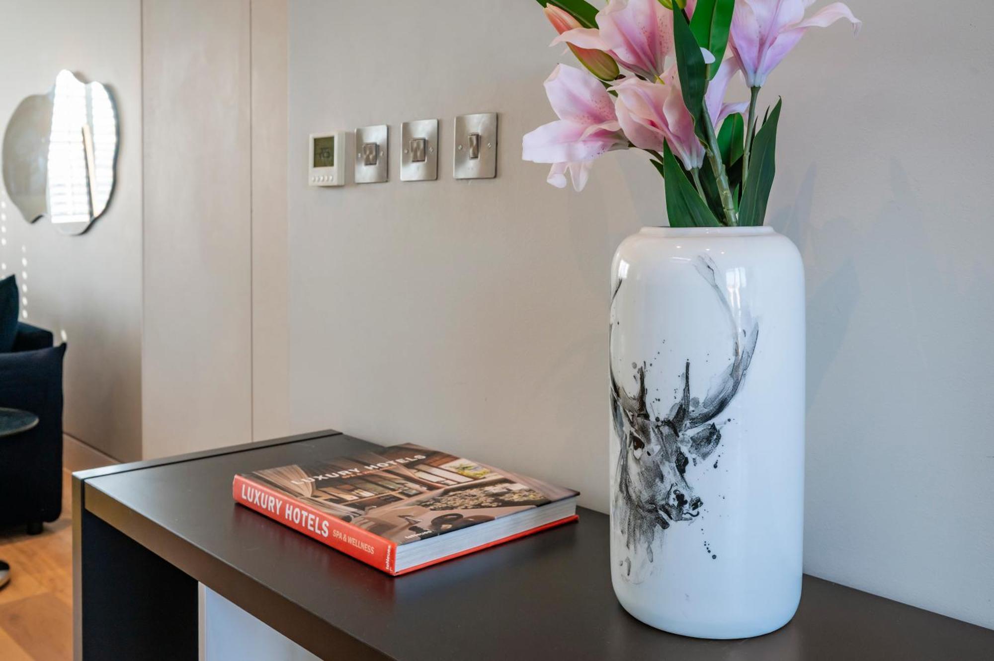 Arcore Premium Bloomsbury Apartament *